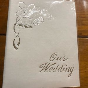 NWOT White Wedding Photo Album